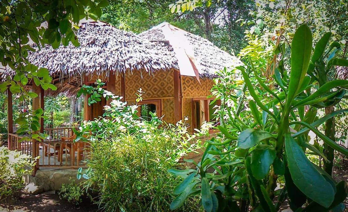 Sunset Cottages Hitokalak Exterior foto